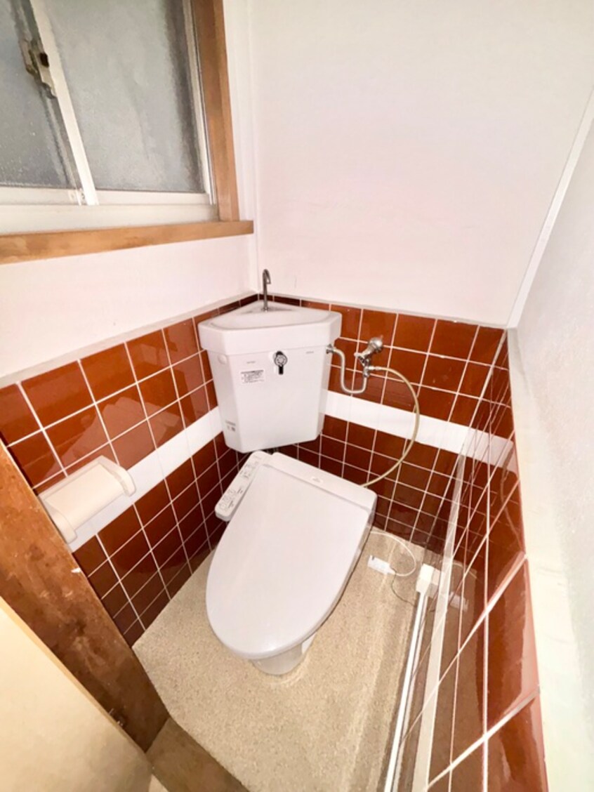 トイレ 門真市宮野町戸建