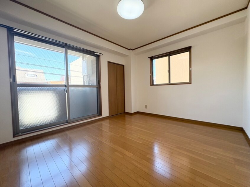 居室 サンスタ－マンション