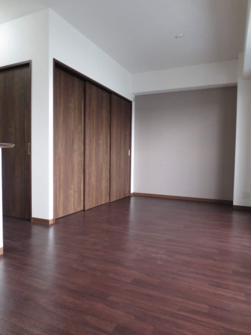 居室 Eminence Court