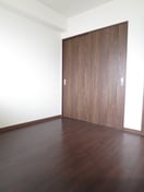 居室 Eminence Court