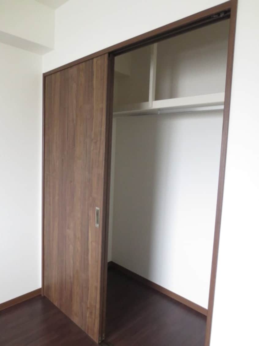 収納 Eminence Court
