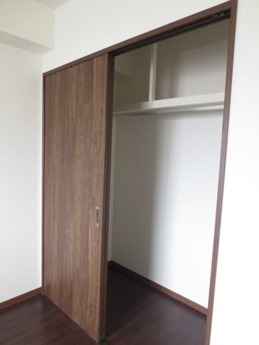 収納 Eminence Court