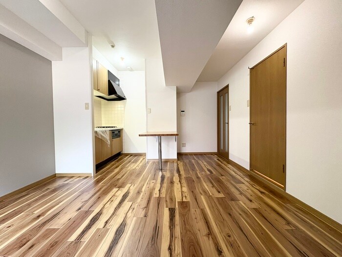 居室 シーズ本町・南(201)