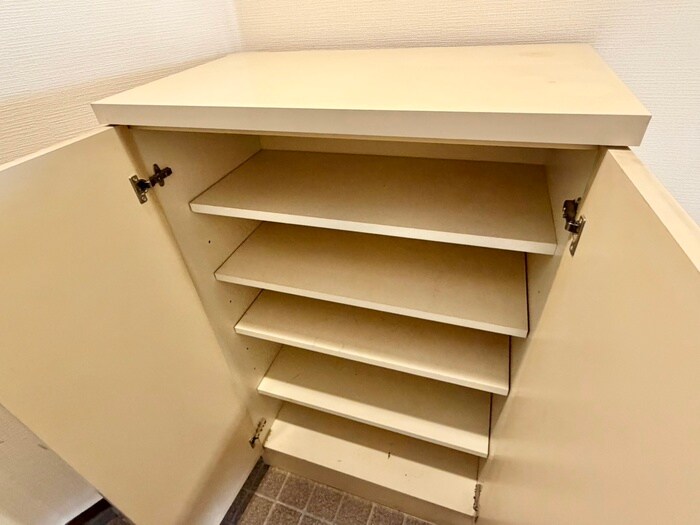 靴箱 ヴィラエスポア－ル