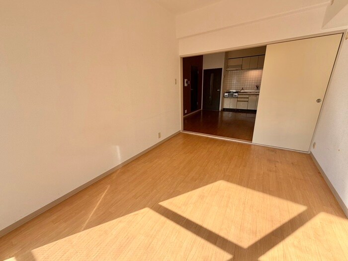 居室 ヴィラエスポア－ル