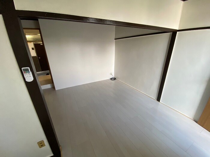 居室 ヴィラナリ－港晴