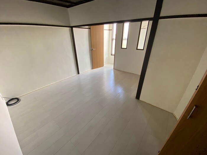 居室 ヴィラナリ－港晴