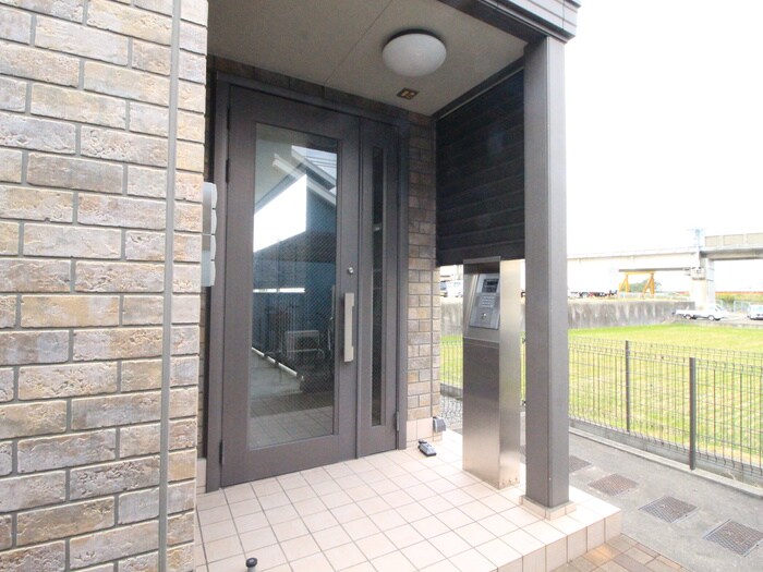 エントランス部分 エルス－ル