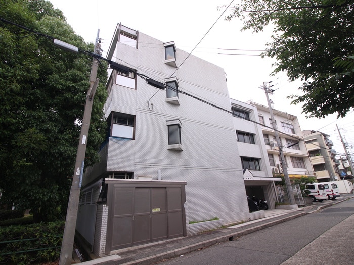 外観写真 ダンディライオン石屋川