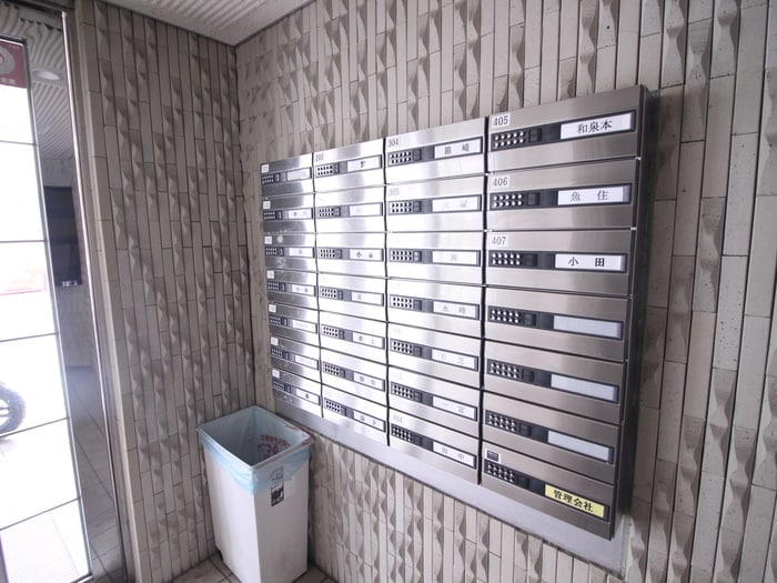 エントランス部分 ダンディライオン石屋川