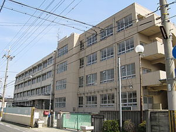 堺市立東浅香山小学校(小学校)まで550m リバ－コ－ト浅香