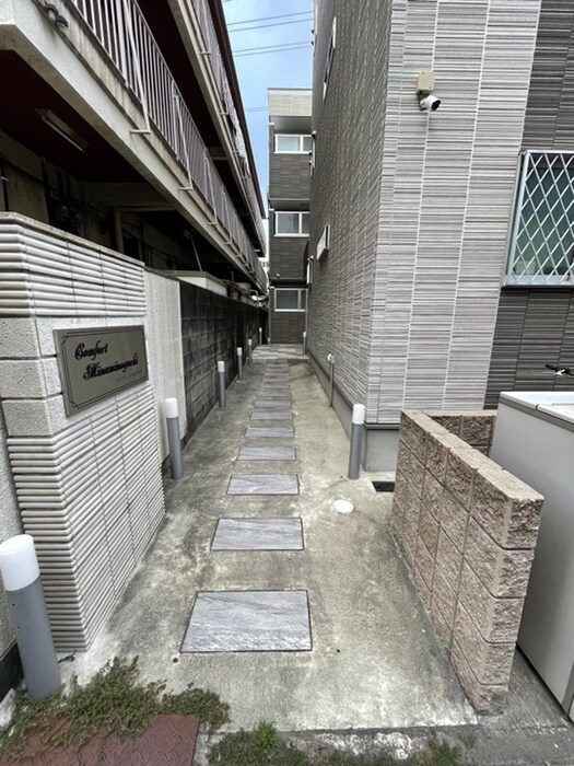 エントランス部分 コンフォート南野口町