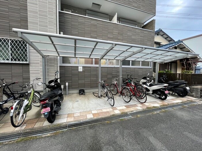 駐輪場 コンフォート南野口町