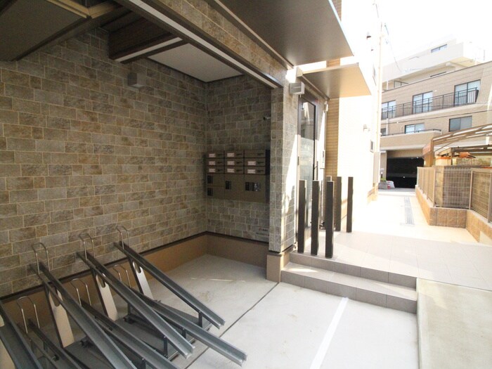 その他 ハイツ　ユベーレン