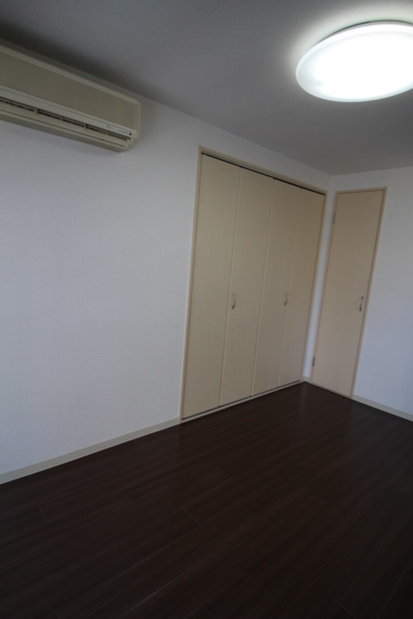 居室 ヒルズ５谷町