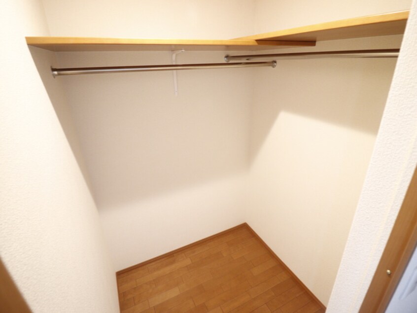 収納 パラフォーラ石井