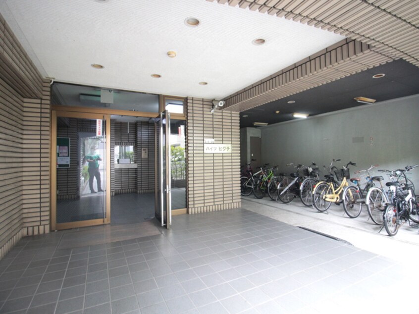 エントランス部分 ハイツヒグチ
