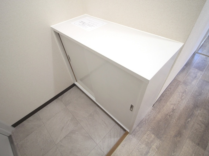 靴箱 ハイツヒグチ