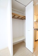 収納 ﾌﾟﾛｼ-ﾄﾞ大阪EASTｱｸｱ･ﾗ･ﾌｫﾝﾃ(509)