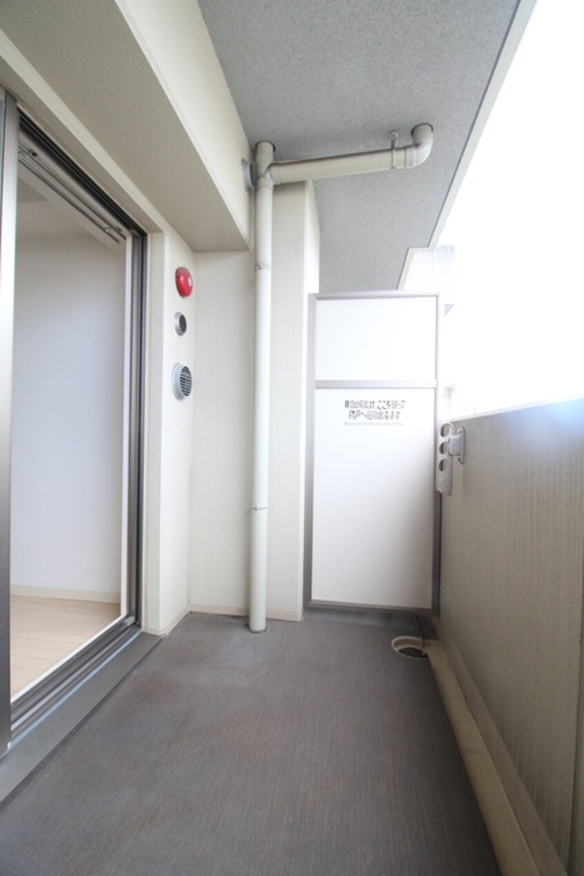 ベランダ・バルコニー ﾌﾟﾛｼ-ﾄﾞ大阪EASTｱｸｱ･ﾗ･ﾌｫﾝﾃ(509)