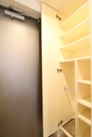 靴箱 ﾌﾟﾛｼ-ﾄﾞ大阪EASTｱｸｱ･ﾗ･ﾌｫﾝﾃ(509)