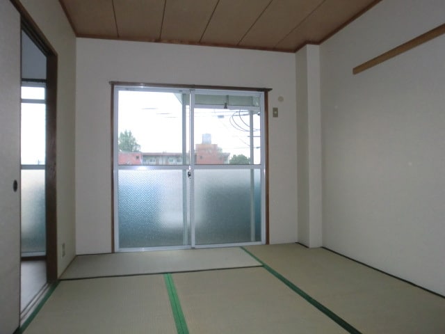 居室 東華マンション