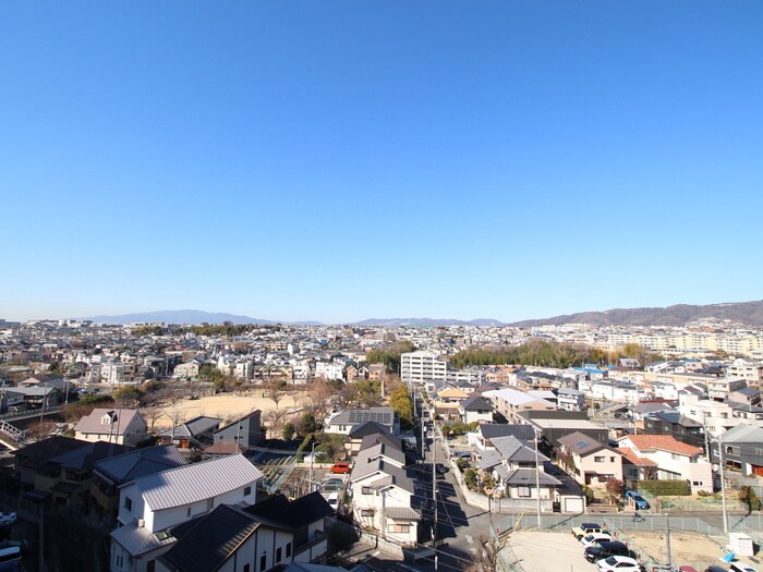 室内からの展望 ﾗｲｵﾝｽﾞﾏﾝｼｮﾝ豊中西緑丘(６０１）