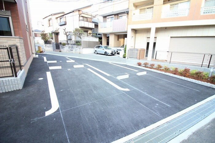 駐車場 リジエール豊中