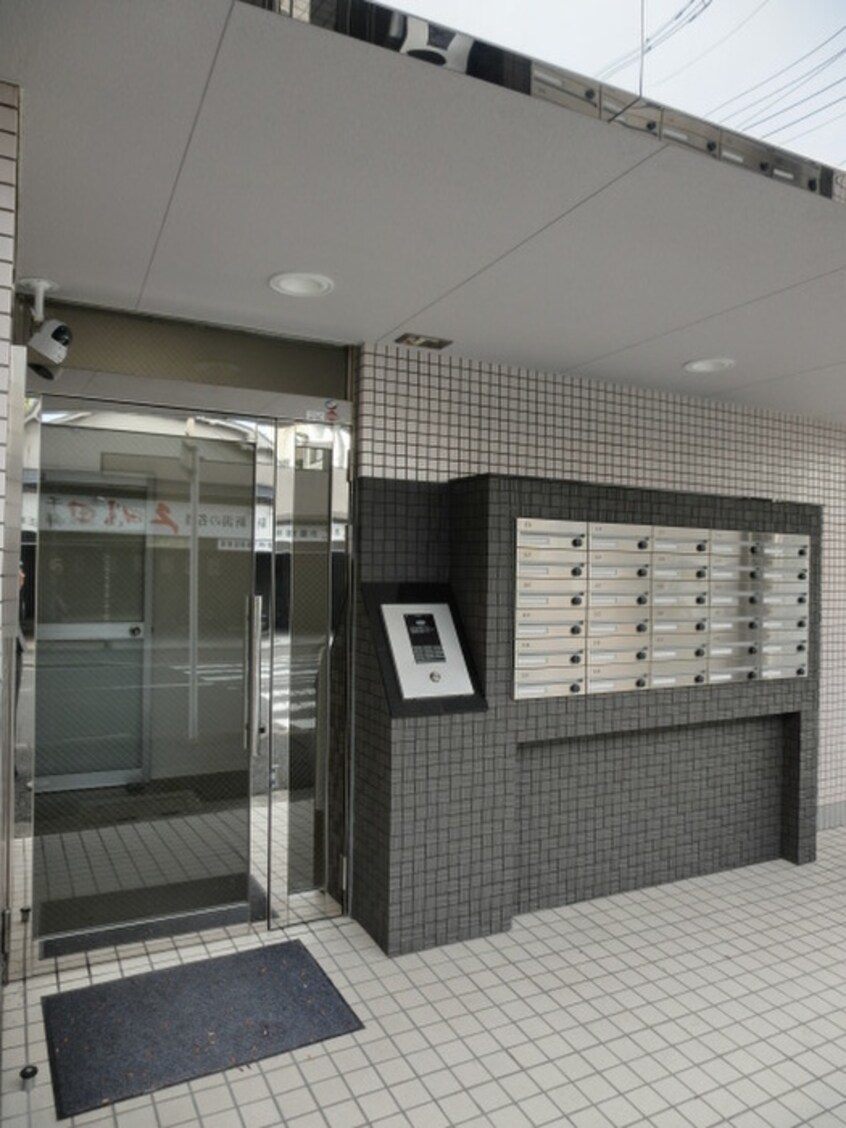 エントランス部分 シボラ六条高倉