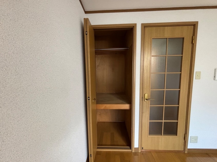 収納 サンロレア1号館