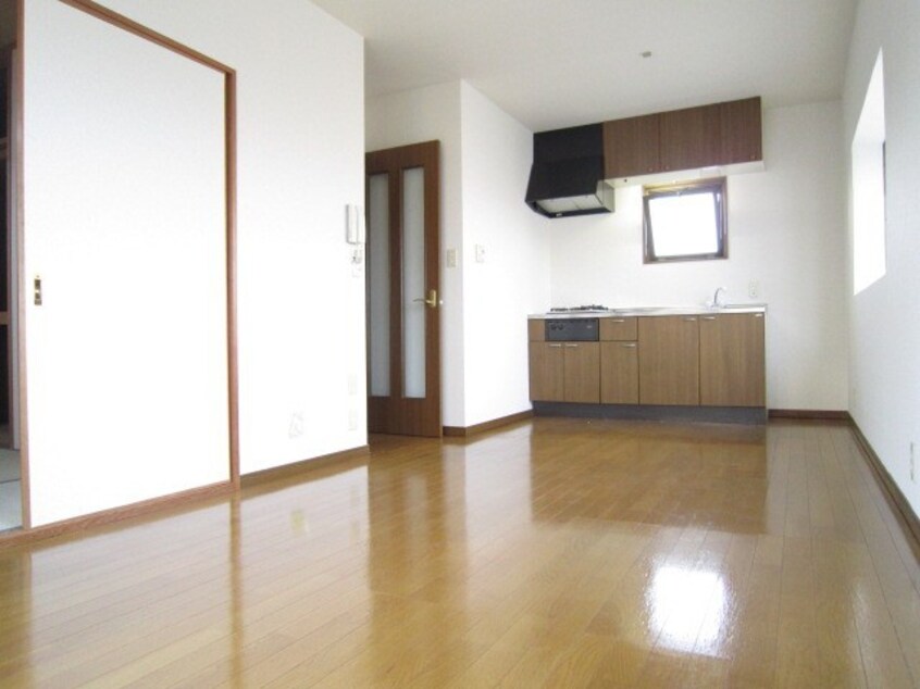 居室 ベルデュ－ル伊丹