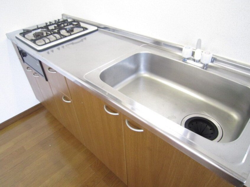 キッチン ベルデュ－ル伊丹