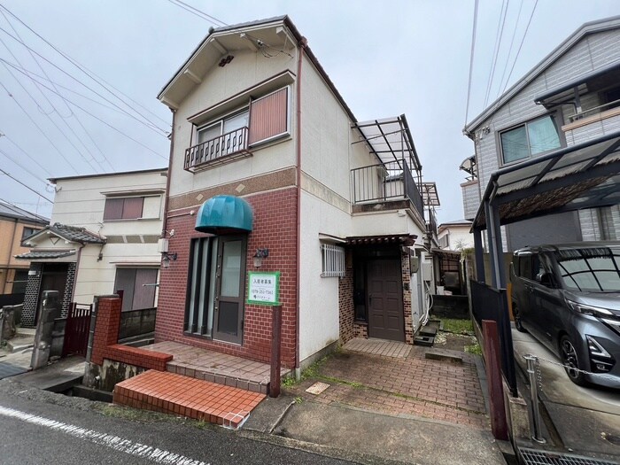 外観写真 鈴蘭台東町4丁目貸家