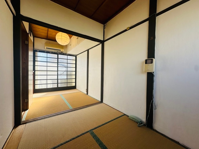 居室 日野町貸家西