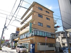 ウィズ新伊丹