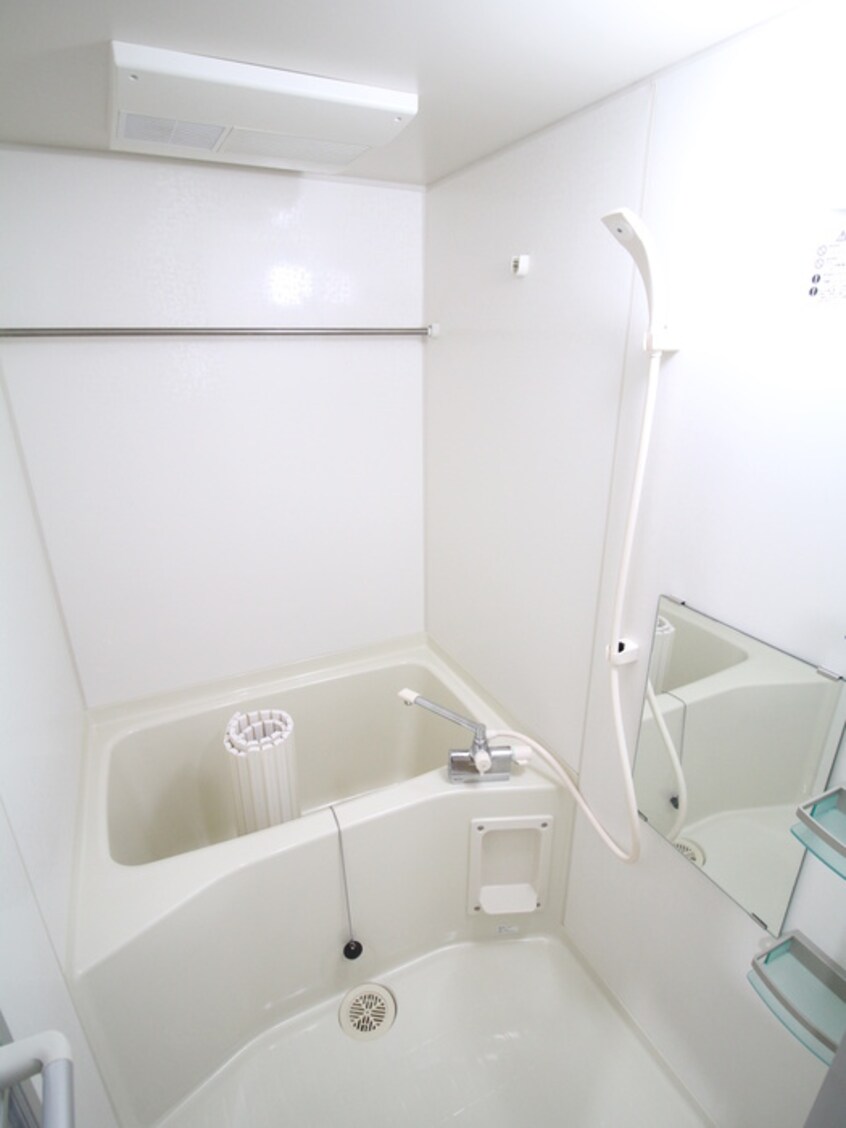 バス／シャワールーム等 ベルヴィ江坂公園