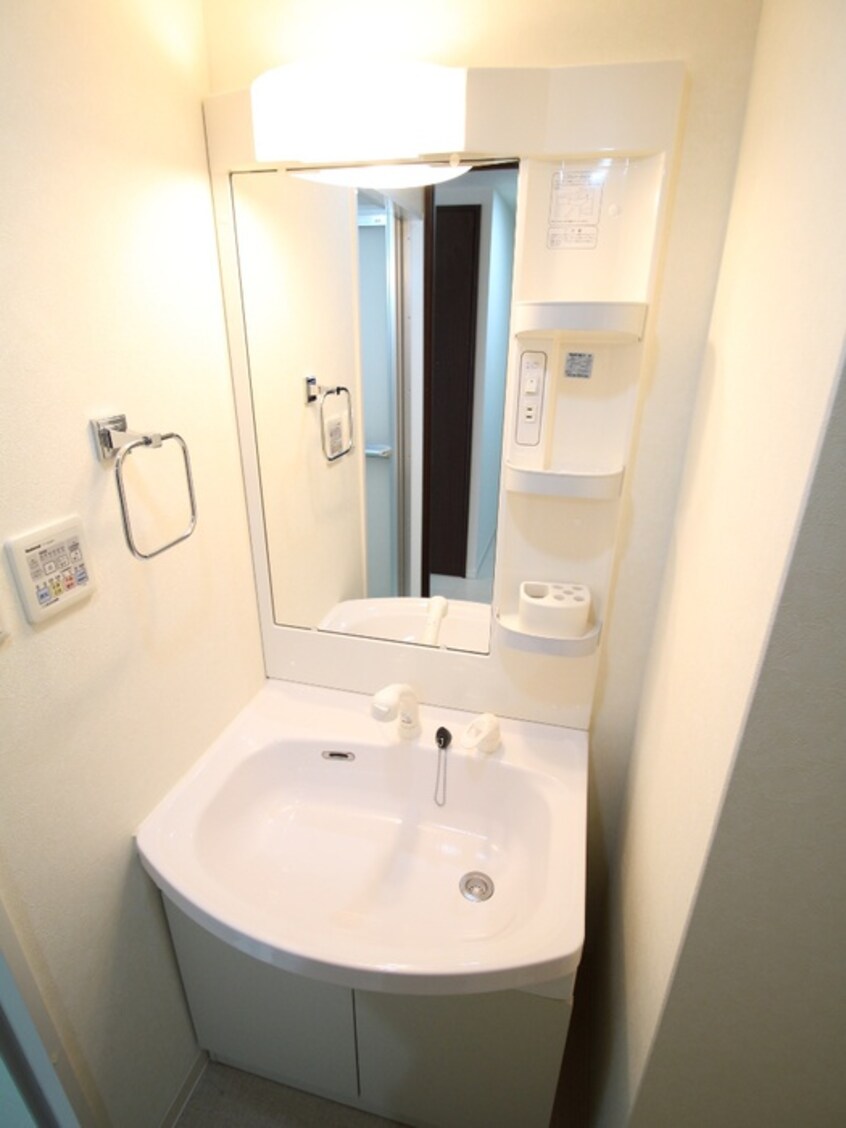 洗面 ベルヴィ江坂公園