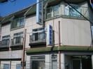 マンション杉岡の外観