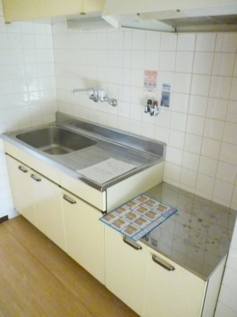 キッチン 赤井マンション香里