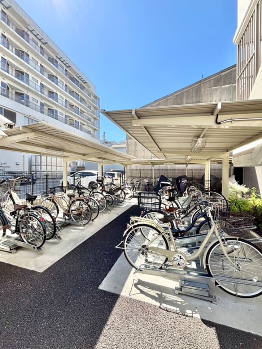駐輪場 La　Douceur天王寺