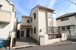 上野東1丁目貸家