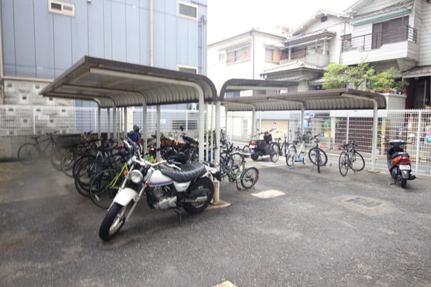 駐輪場 木川東エクセルハイツ