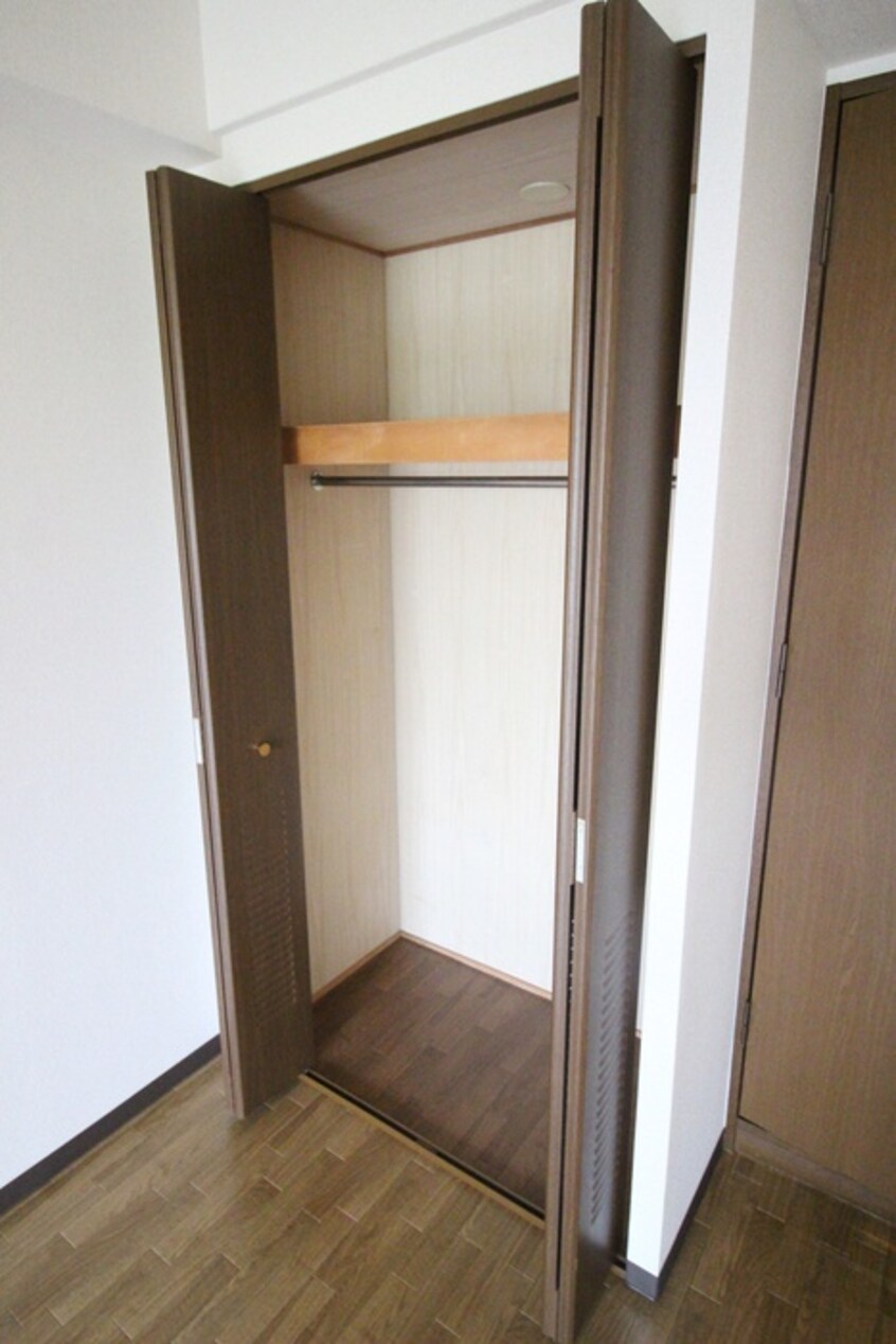 収納 新大阪セレニテ