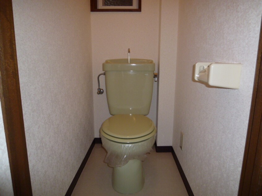 トイレ サントルリヴィエ－ル