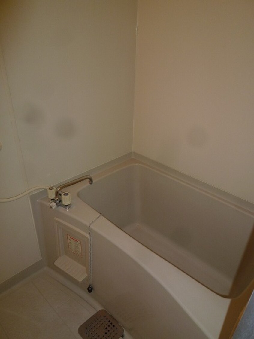 バス／シャワールーム等 パインコート江坂