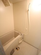 バス／シャワールーム等 パインコート江坂