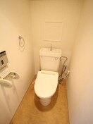 トイレ パインコート江坂