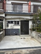 吹田市千里丘下テラスの外観