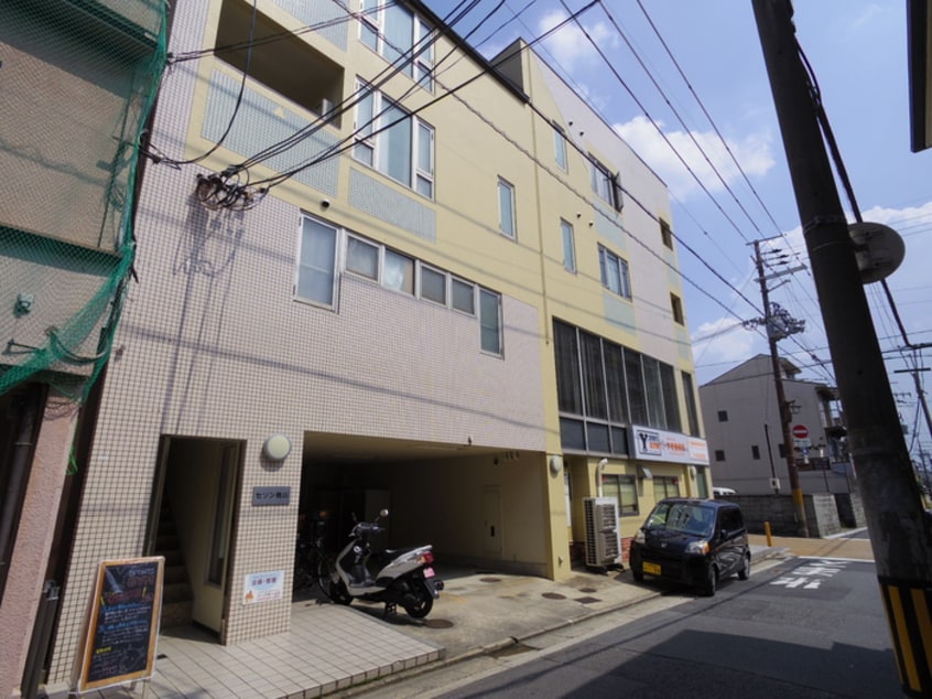 エントランス部分 セゾン桃山