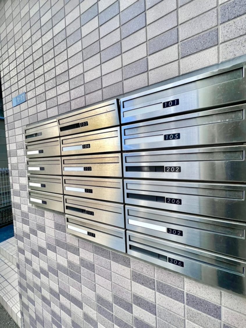 エントランス部分 フリーデ立花